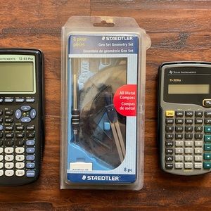 Texas Instruments Calculator Bundle (3)